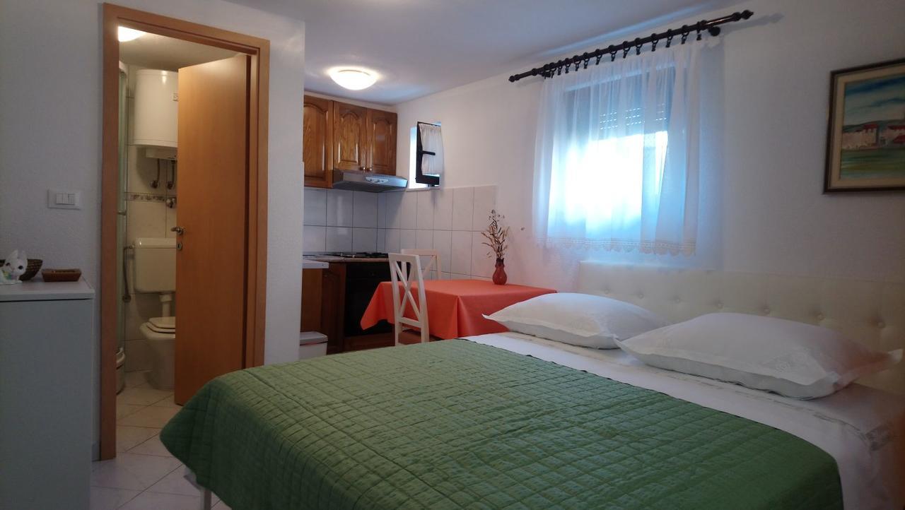 Apartment Marija Traù Esterno foto